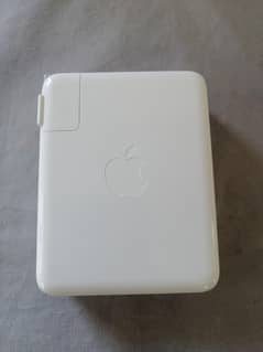 Apple Original 140-W Type-C Power adapter