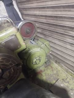 lathe machine 4ft location lhr all ok