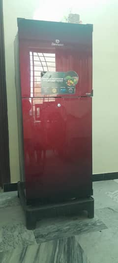 dawlance medium size fridge