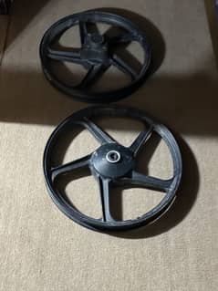 CG 125 alloy rim for sale just 100 km use
