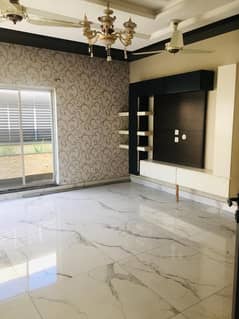 Kanal House For Rent In Dha Phase5 Near Park