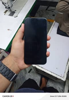 Ifhone 13 ha   Ja h 2 ma sim  wartgi kar gi or bettry 96 ha