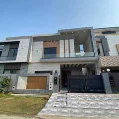10 Marla Luxury House For Sale In Bankers Avenue Society, Bedian Road, Lahore