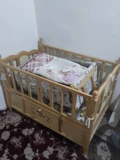 baby cot