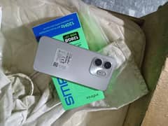 Infinix smart 9 4+4/128 only pinal necha side sa Thora tota hua 10/9 m