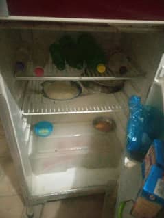 Dawlance fridge and refrigerators good condition for sale