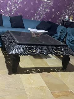 Chinotie central table
