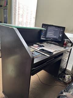 Reception Counter in very good condition