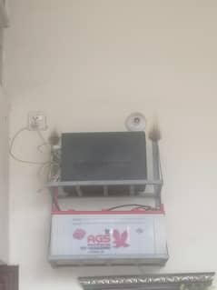 UPS FOR SALE WITH BATTERY