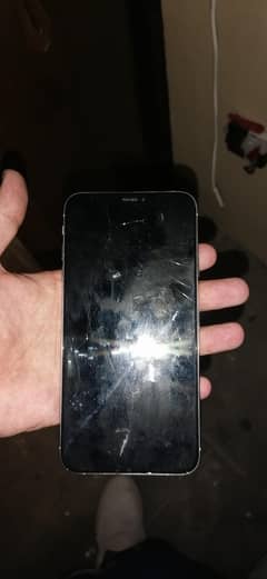 64 gb / battrey health 79