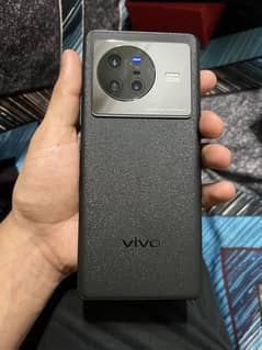 Vivo X80
