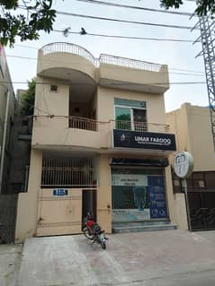 5 Marla Sami Commercial upper Portion available for rent it's available for Silent office