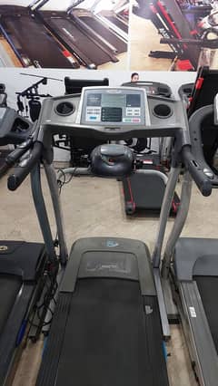 TREADMILL / RUNNING MACHINE / WALKING MACHINE / ELETCTRIC TREADMILL