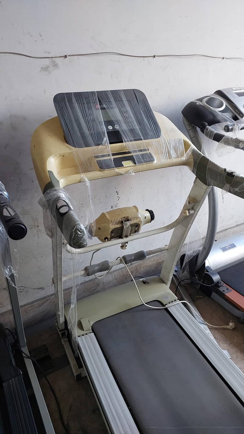TREADMILL / RUNNING MACHINE / WALKING MACHINE / ELETCTRIC TREADMILL 14