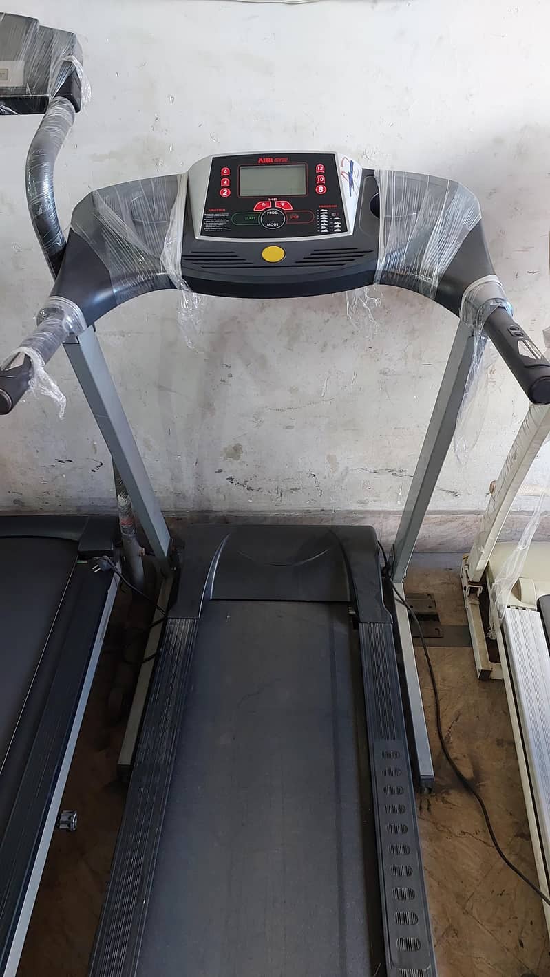 TREADMILL / RUNNING MACHINE / WALKING MACHINE / ELETCTRIC TREADMILL 17