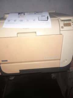 HP CP 2025  Colour Printer 220v Available