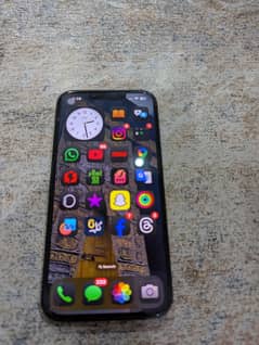apple