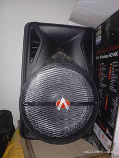 Aoudnic Mehfil speaker