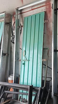 30*84 ka 2 door 42*84 ka 1door