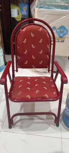 steel and iron chair good condition 6 piece
