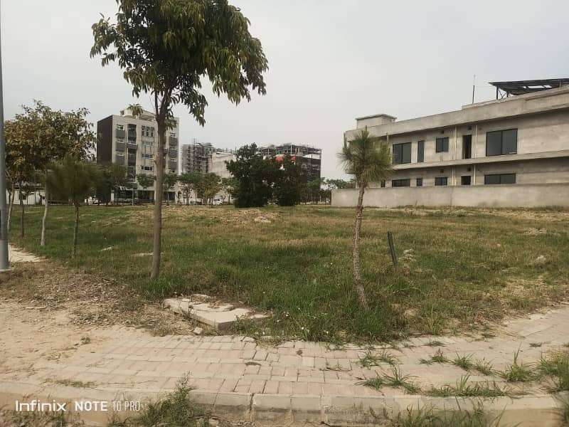 Plots For Sale In Top City-1 B Block, C Block, D Block, I Block (Possession Available):, Islamabad 4