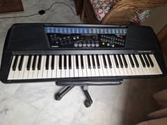 Keyboard Piano with cover