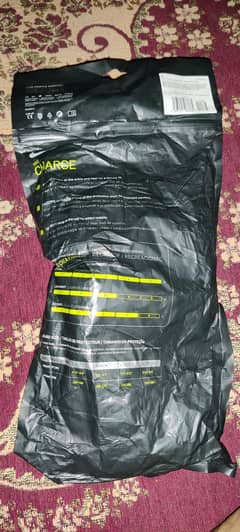 Nike Charge 2.0 Soccer Shin Guards Unisex Youth Size L Large Volt