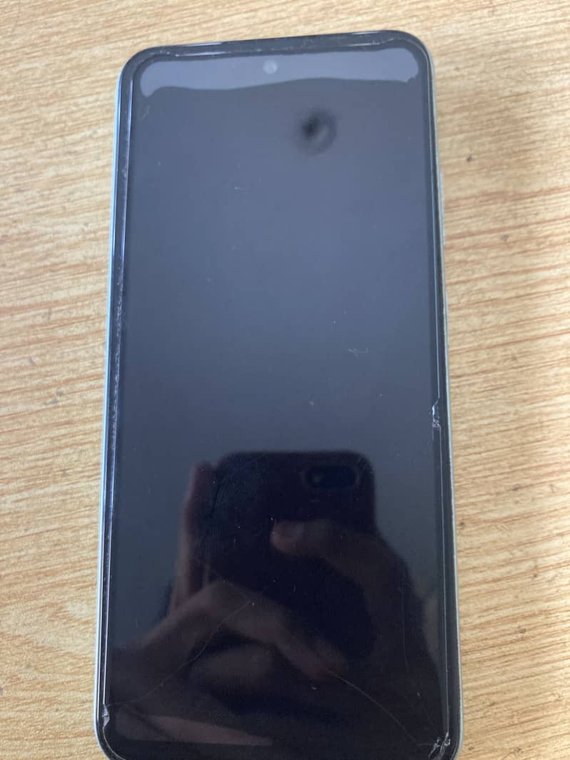 Infinix smart 9 10 by 10 condition everything original with box charge 0