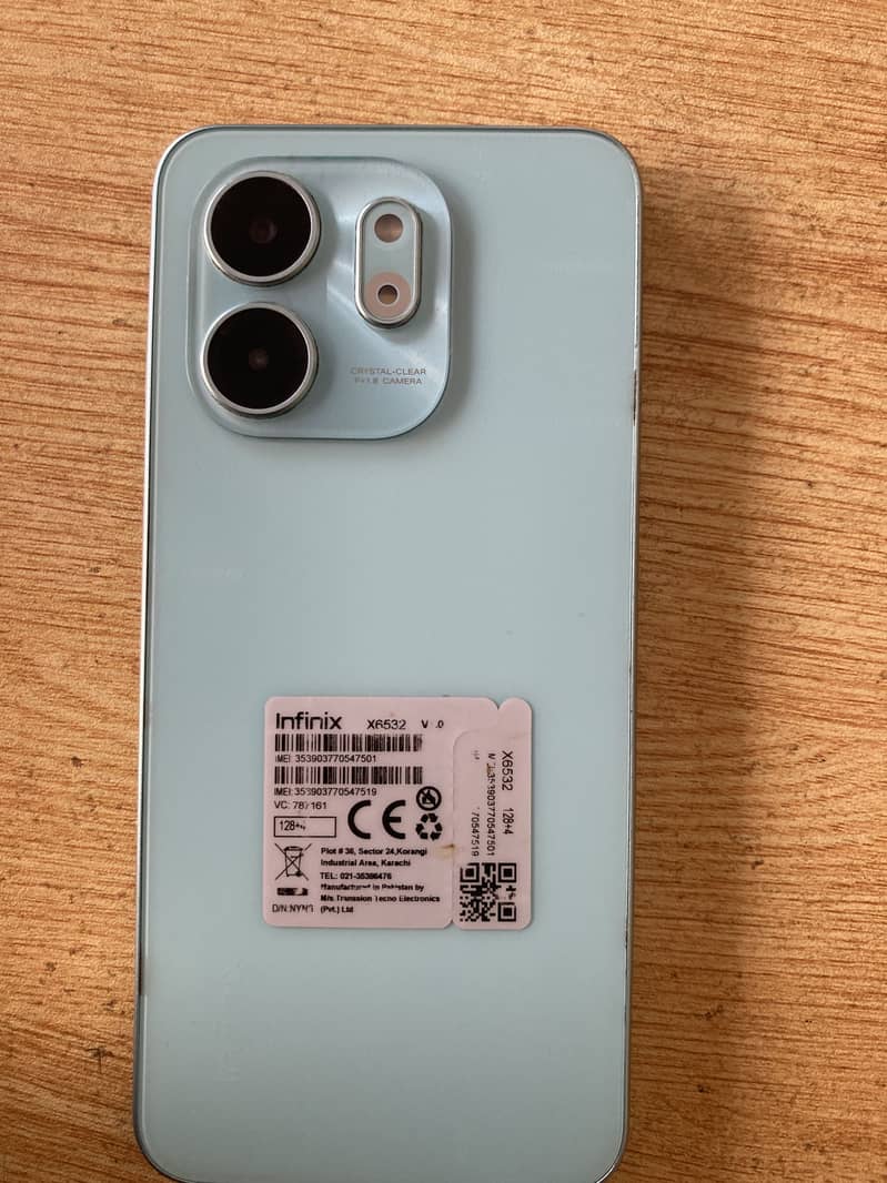 Infinix smart 9 10 by 10 condition everything original with box charge 3
