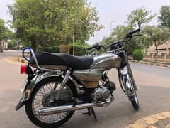 Honda CD 70 Silver With Original And New Untouched Tanky Tapay