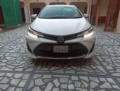 Totota Altis Grande 1.8 Automatic White Color