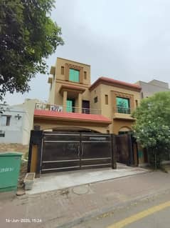 10 Marla House For Sale In Bahria Town Lahore Oversease Enclave