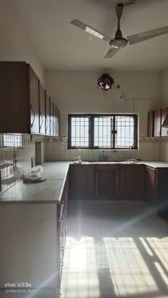 2 Kanal Upper Portion Is Available For Rent In Dha Phase 1 Near H Block Market