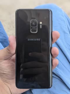 Samsung Galaxy S9 | Black colour | 4/64 | Dual Sim Approved