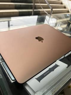Macbook Air 2020 8/256gb