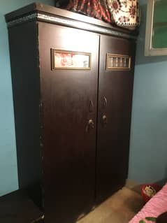 2 site table bad dressing cabaret