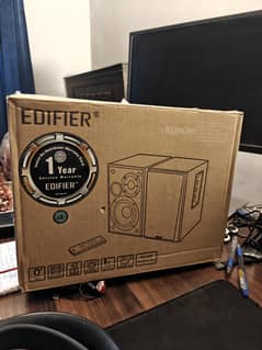 Edifier R1580MB Black Wood Speakers with Bluetooth