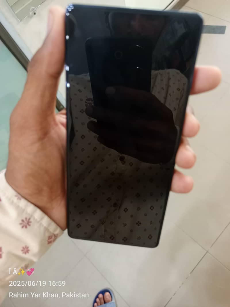 infinx note 40 lush set 10/10 condition 10