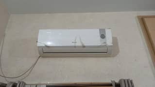 Gree 1 Ton Ac