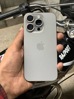 iPhone 15 pro non pta jv 256GB