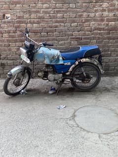 2007 model road price all ok 03314213230 whatt sapp all paper clear