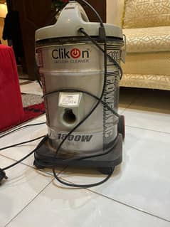 vacuum cleaner