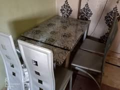 dinning table