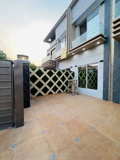 10 Marla Brand New Luxury Bungalow For Sale In Airline society Near to JOHAR TOWN