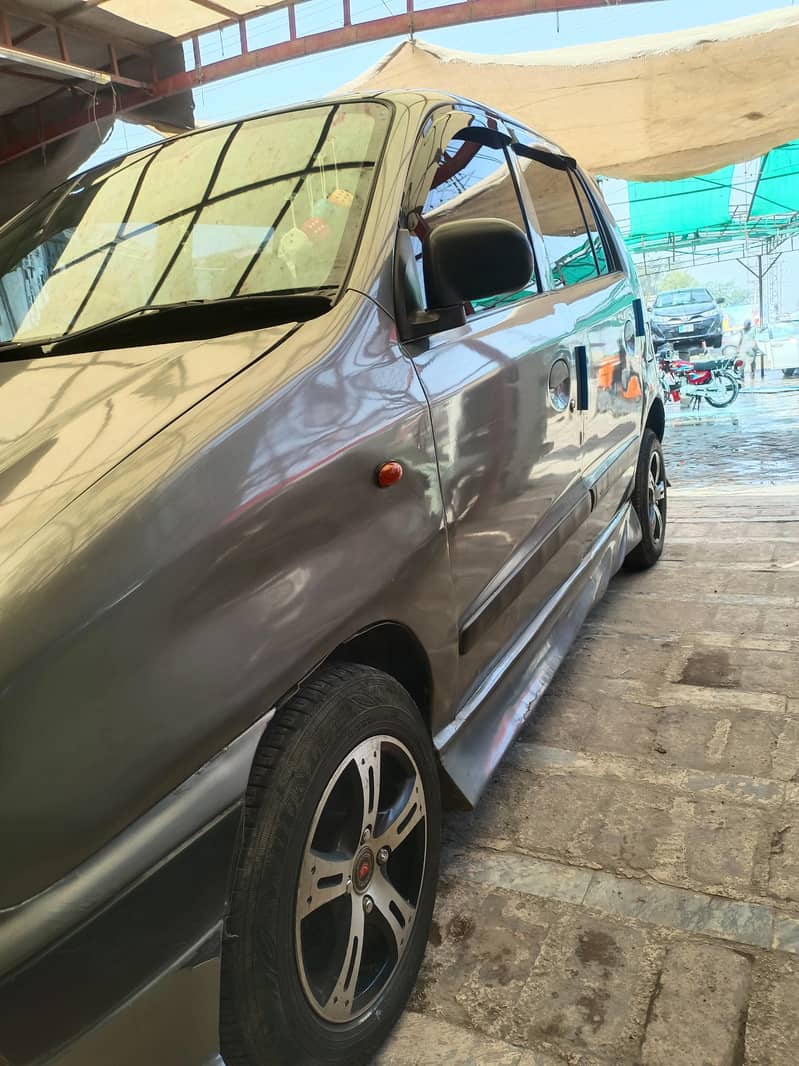 Santro 05 Model neat and clean 14