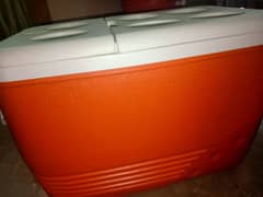 Ice box 57 litre