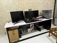 Computer table