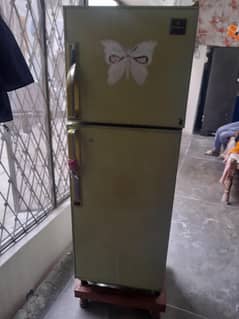 Used Dawlance fridge for sale