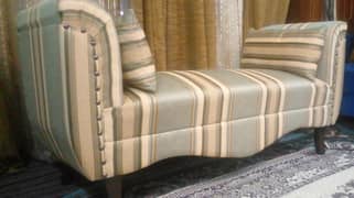 Very beautiful heavy comfortable Molty foam dewan03335138001