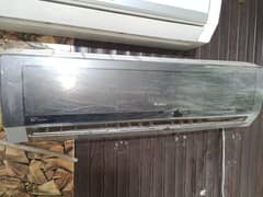 GREE 1.5 TON DC INVERTER GENINNE GAS ORIGINAL